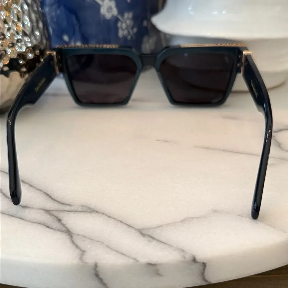 Transparent Free People Devon Sunglasses in Midnight Blue